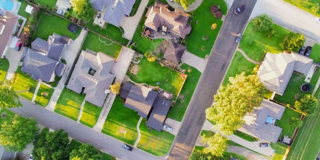 Home prices dropping, Homes price drop, Will home prices drop in 2023, Will housing prices drop, Are home prices going down