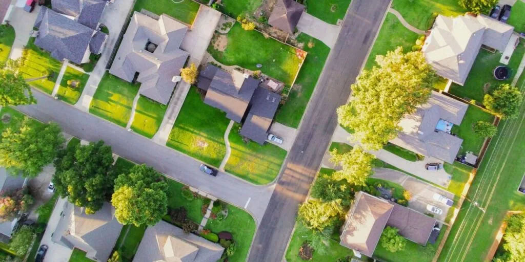 Home prices dropping, Homes price drop, Will home prices drop in 2023, Will housing prices drop, Are home prices going down