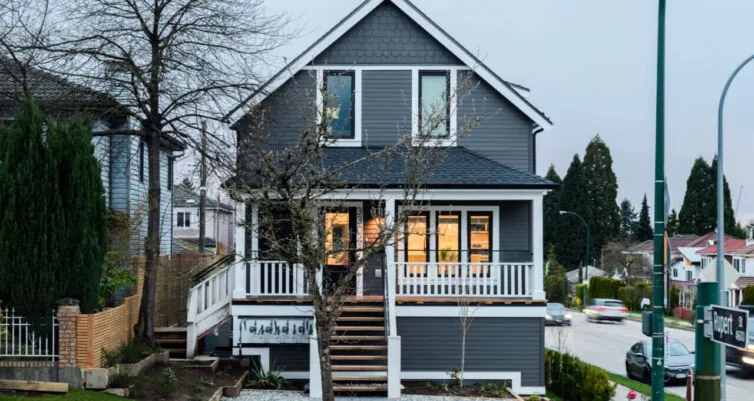 3304 Wellington Ave Vancouver