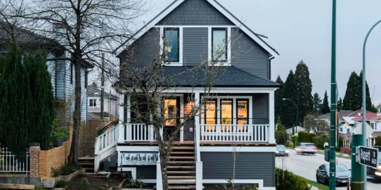 3304 Wellington Ave Vancouver